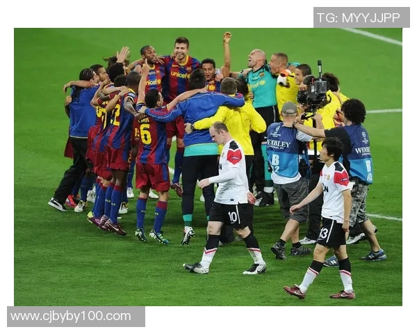 魔笛领衔足球巨星阵容 回顾世界足球历史上的顶尖球员与传奇时刻