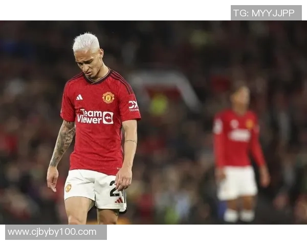 以足球场上的帅气风采为主题盘点那些魅力与实力并存的球星 以足球场上的帅气风采为主题盘点那些魅力与实力并存的球星